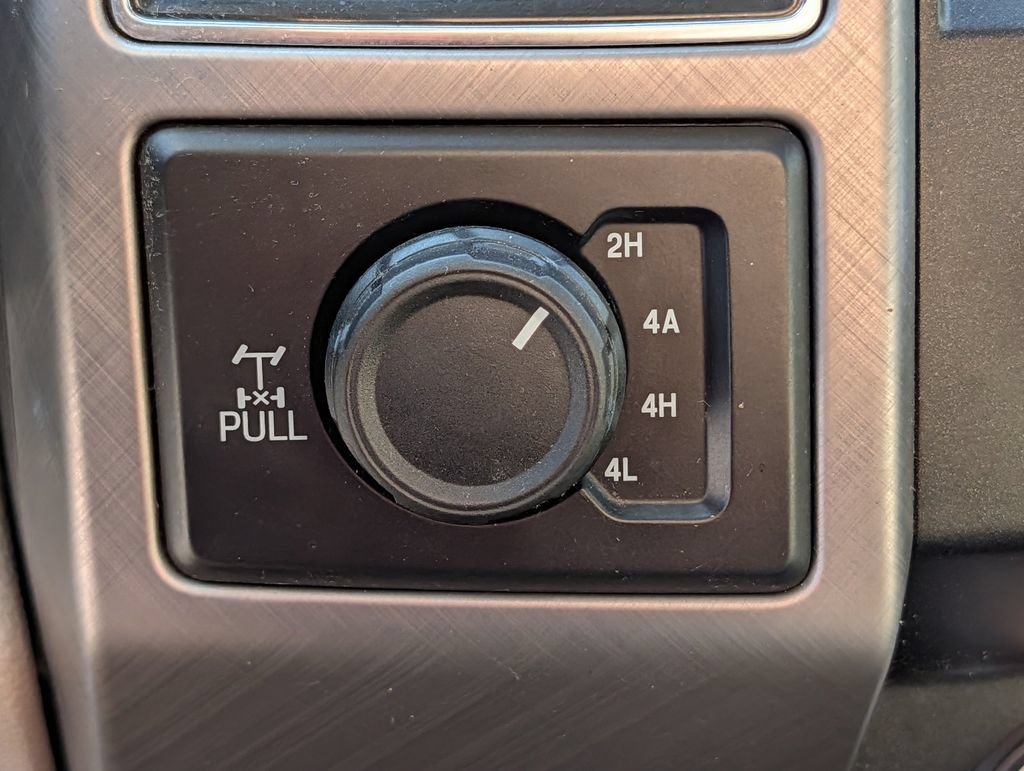 Used 2019 Ford F150 Limited AWD/4WD image 18