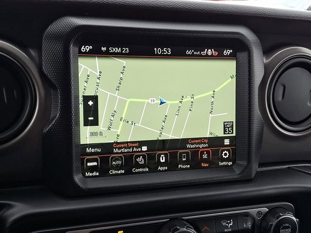 Used 2023 Jeep Gladiator Willys image 18