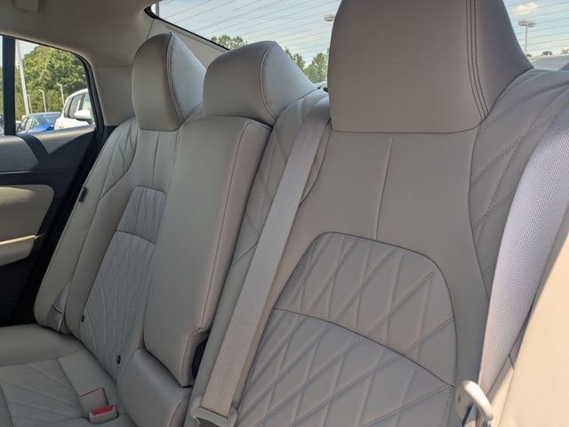 New 2026 Nissan Sentra SL w/ Floor Mat Package FWD image 27