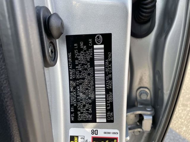 Used 2024 Lexus ES 250 w/ Premium Package image 32