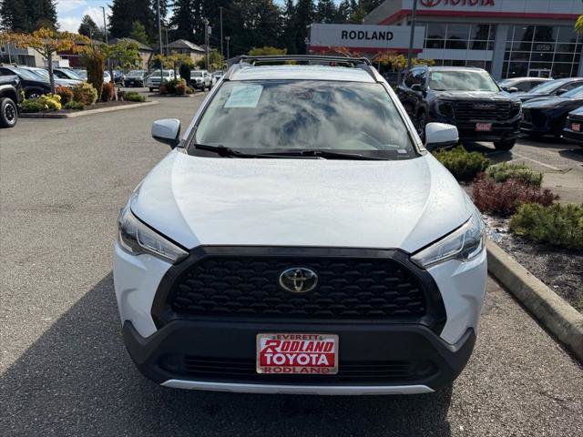 Certified 2022 Toyota Corolla Cross LE w/ Black Badges Package (TMS) AWD/4WD image 5