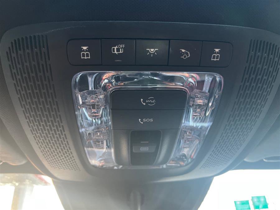 Used 2021 Mercedes-Benz GLB 250 4MATIC image 18