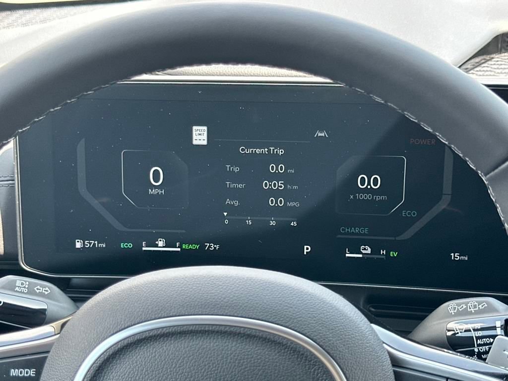 New 2025 Kia Carnival SX Prestige FWD image 26