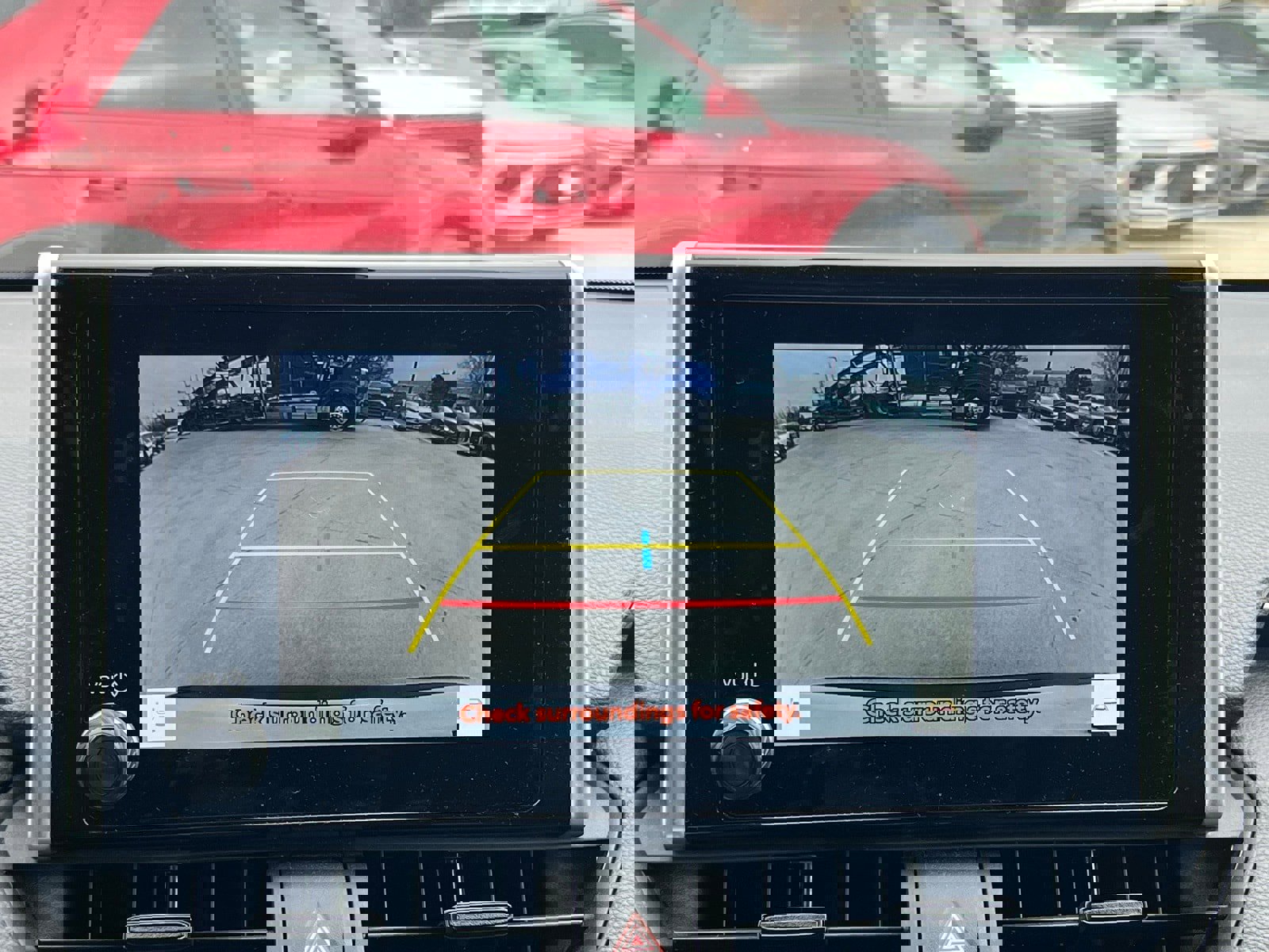 Used 2025 Toyota RAV4 XLE image 30