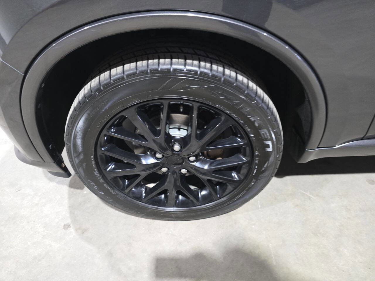 Used 2015 Dodge Durango SXT w/ Blacktop Package image 23