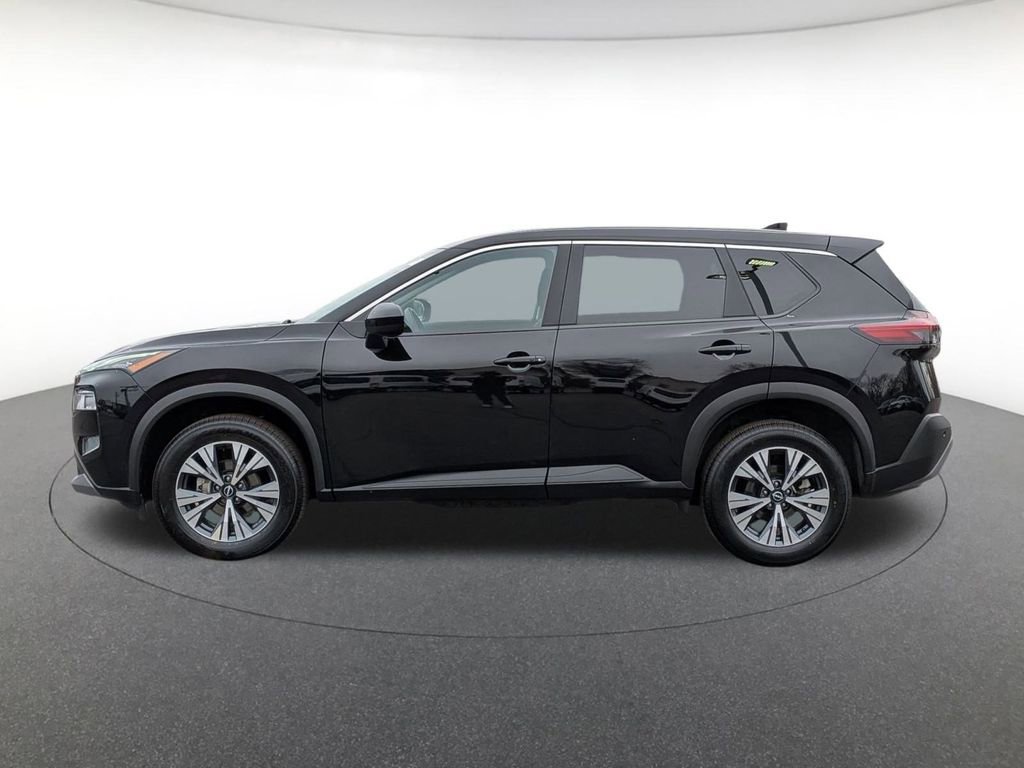 Used 2023 Nissan Rogue SV image 8
