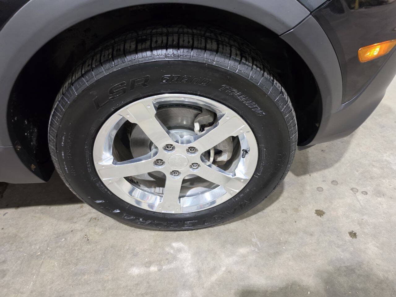 Used 2012 Chevrolet Captiva Sport LS FWD image 19