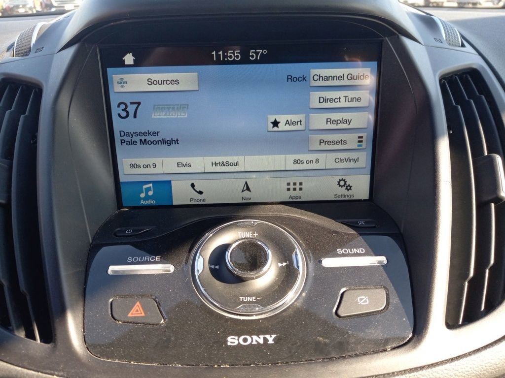 Used 2019 Ford Escape Titanium image 31