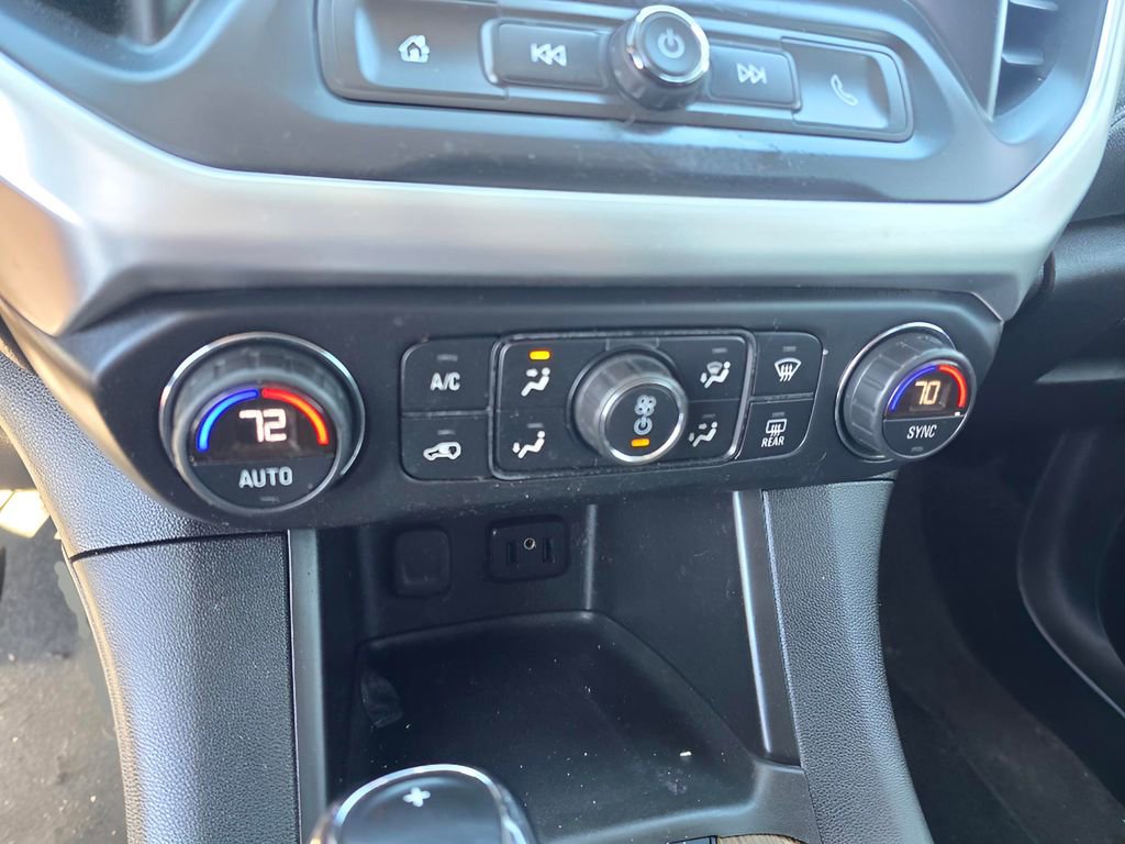 Used 2019 GMC Acadia SLE w/ LPO, Cargo Package image 20