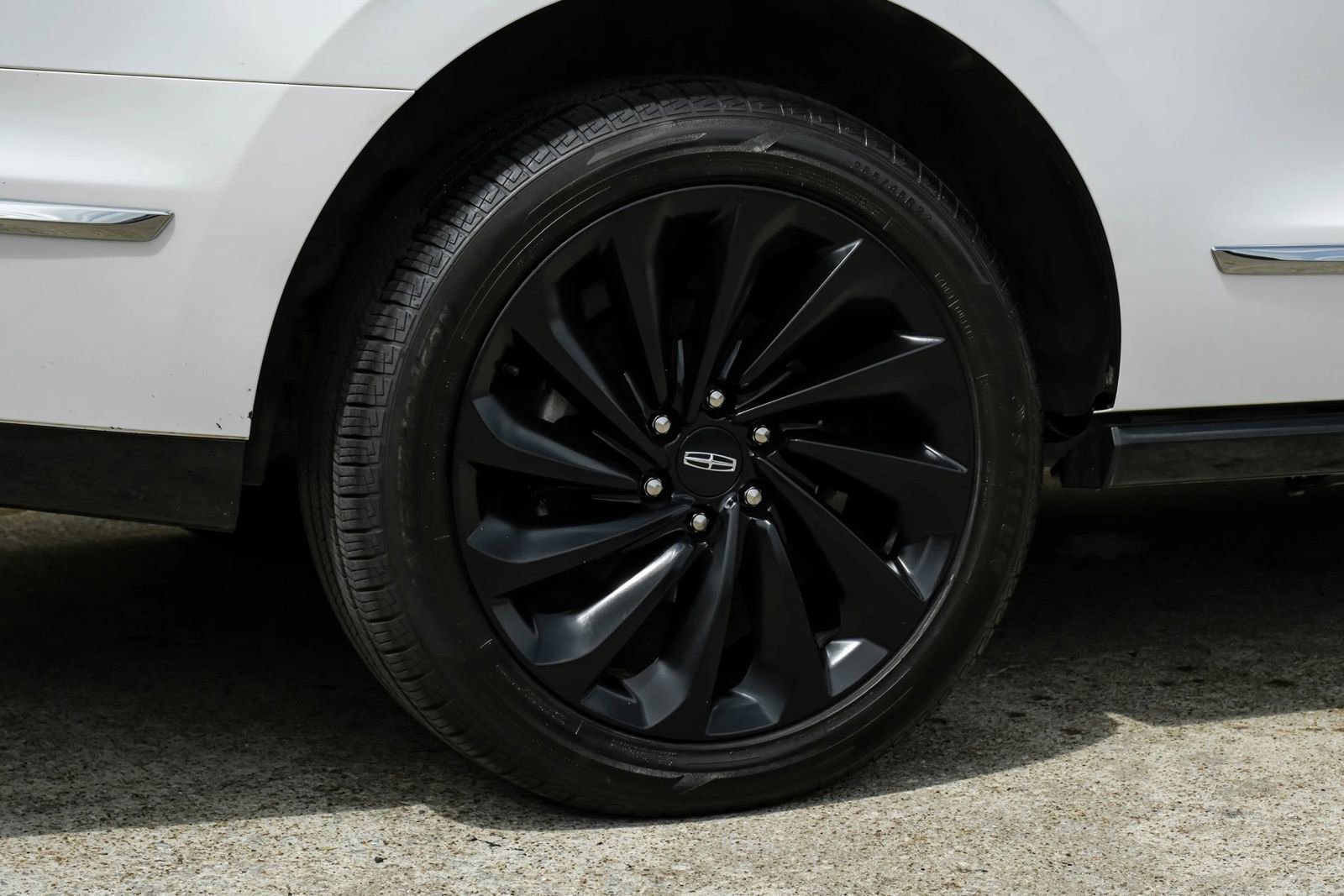 Used 2020 Lincoln Navigator Black Label w/ Cargo Convenience Package AWD/4WD image 58