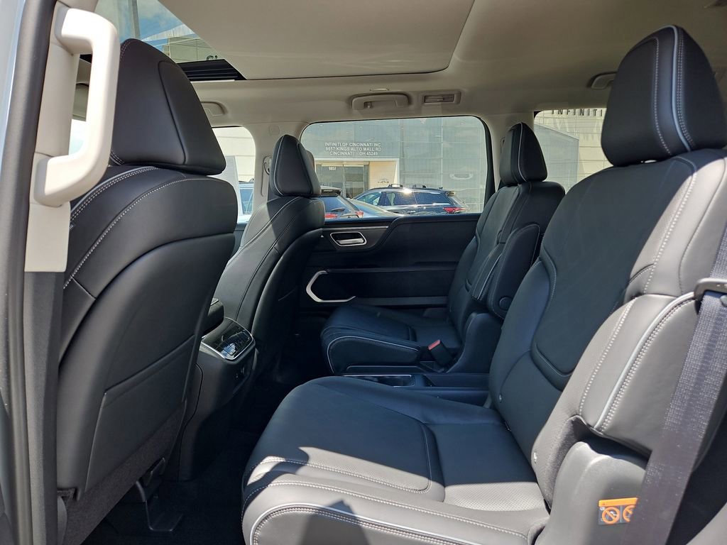 New 2026 INFINITI QX80 Luxe w/ Cargo Package AWD/4WD image 24