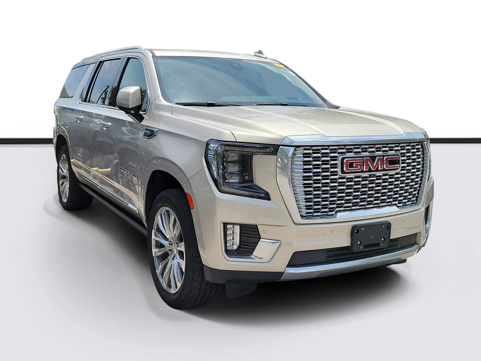 Used 2021 GMC Yukon XL Denali w/ Denali Ultimate Package AWD/4WD image 1