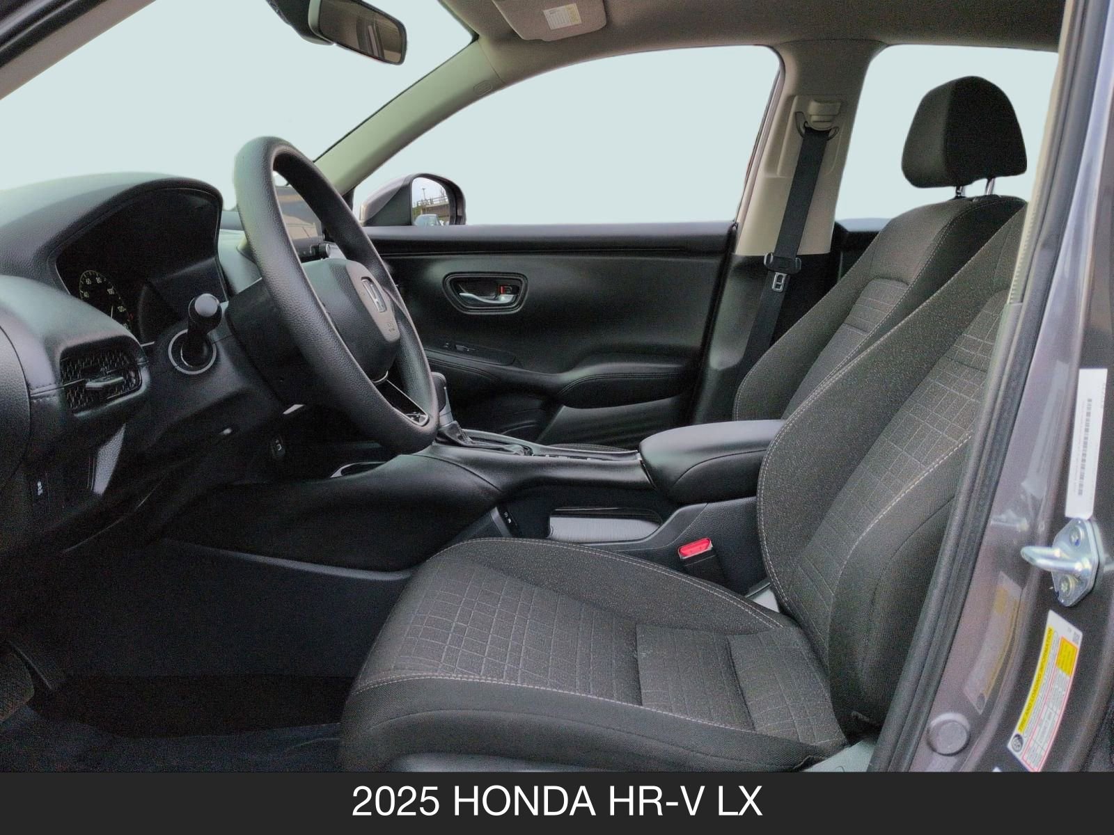 Used 2025 Honda HR-V LX image 15