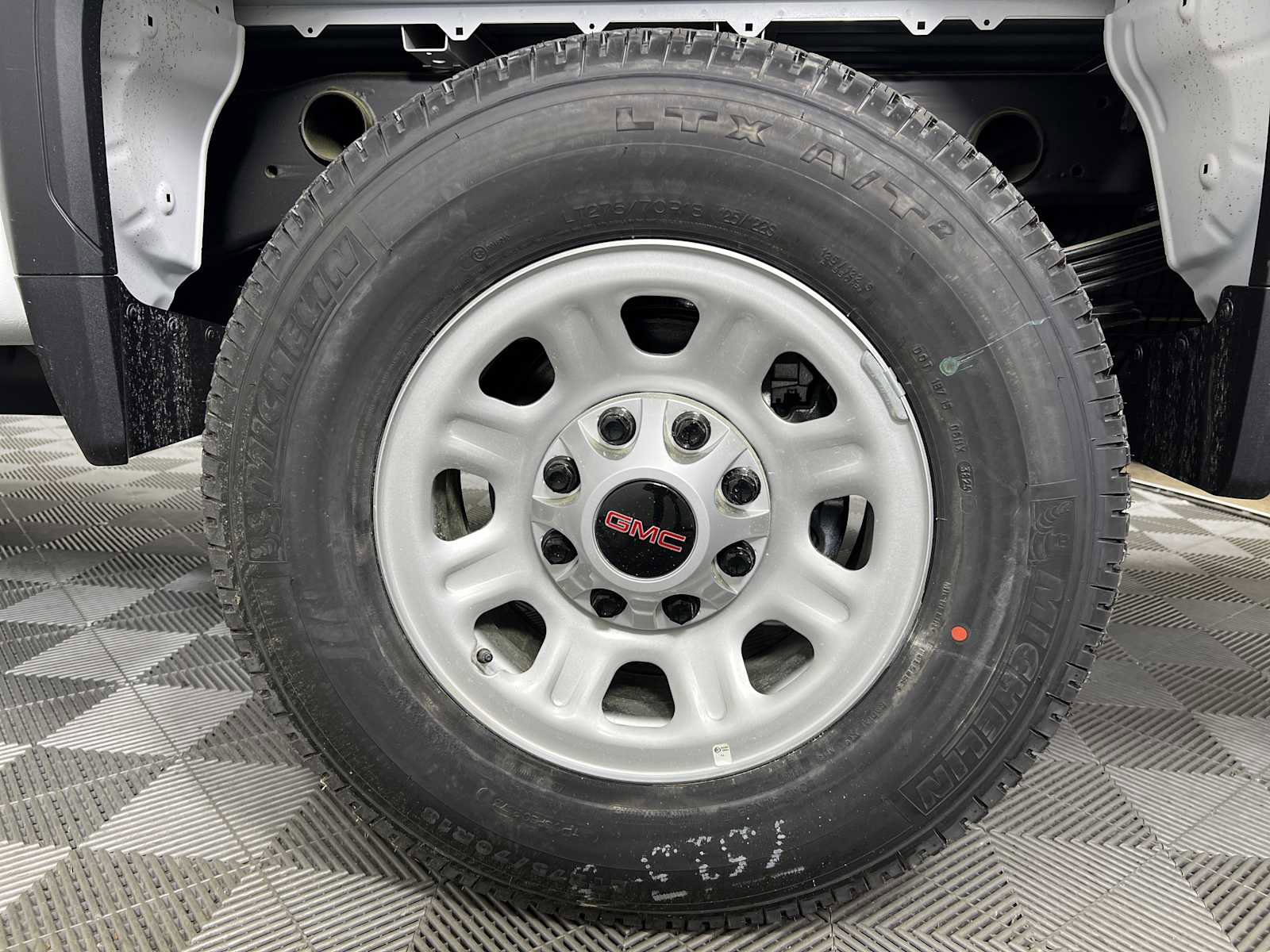 New 2026 GMC Sierra 2500 Pro w/ 1SA Pro Safety Plus Package image 28