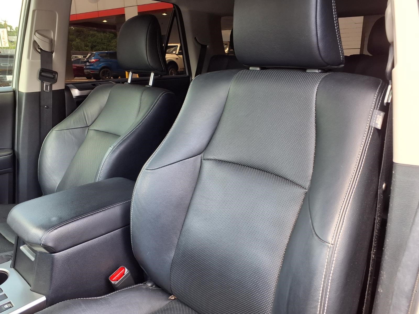 Used 2023 Toyota 4Runner Limited AWD/4WD image 16