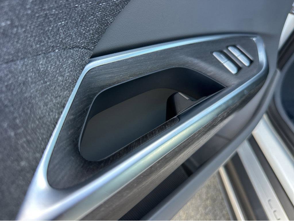 Used 2024 Lucid Air Touring image 33