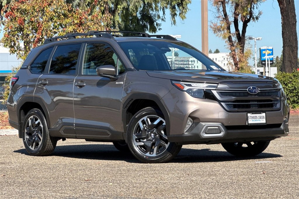 New 2025 Subaru Forester Limited image 2