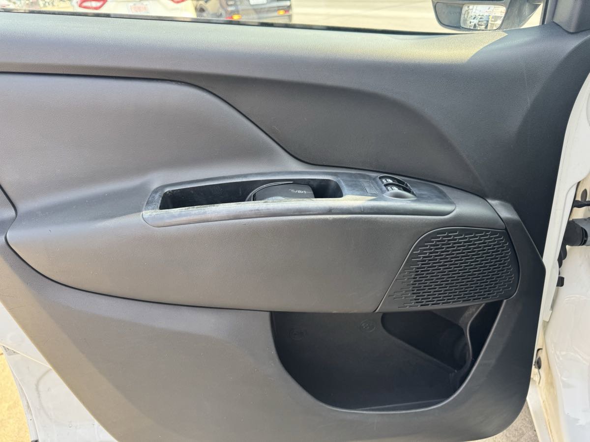 Used 2019 RAM ProMaster City Tradesman image 10