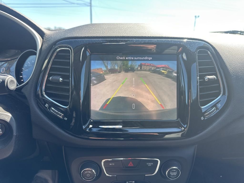 Used 2020 Jeep Compass Limited image 8