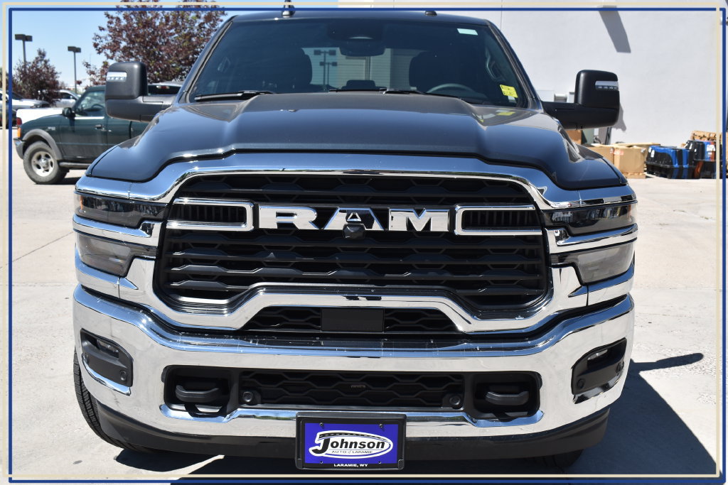 Used 2026 RAM 2500 Big Horn AWD/4WD image 2