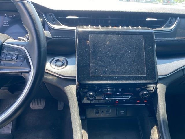 Used 2021 Jeep Grand Cherokee L Laredo AWD/4WD image 12