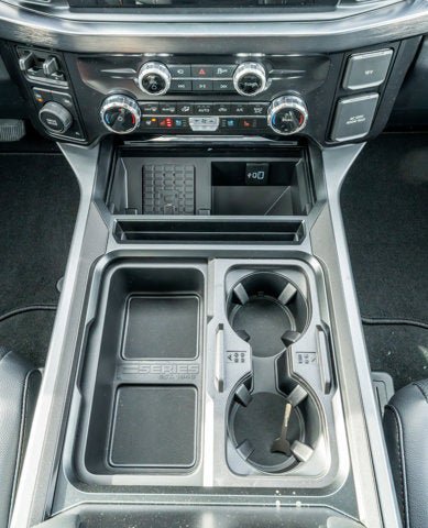 New 2026 Ford F250 Lariat w/ Black Appearance Package image 23