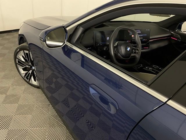 Certified 2024 BMW 530i xDrive w/ Premium Package image 41