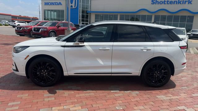 Used 2024 Lincoln Corsair FWD w/ Equipment Group 102A image 7