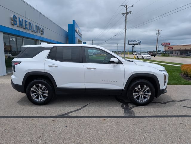 Used 2026 Chevrolet Equinox LT AWD/4WD image 2
