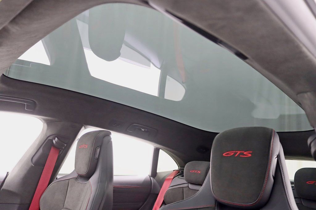 Used 2024 Porsche Taycan GTS image 35