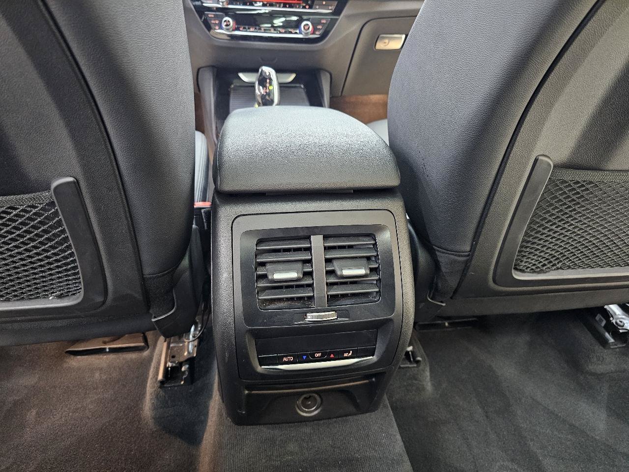 Used 2018 BMW X3 xDrive30i AWD/4WD image 27