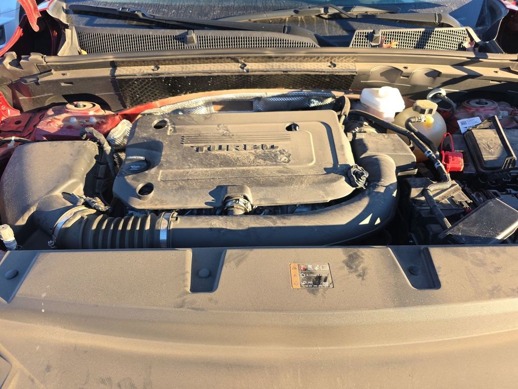 Used 2022 Buick Envision Essence w/ Technology Package II image 8