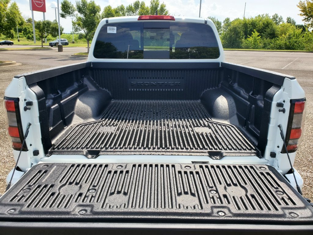 New 2026 Nissan Frontier SV w/ All-Weather Content Package AWD/4WD image 8