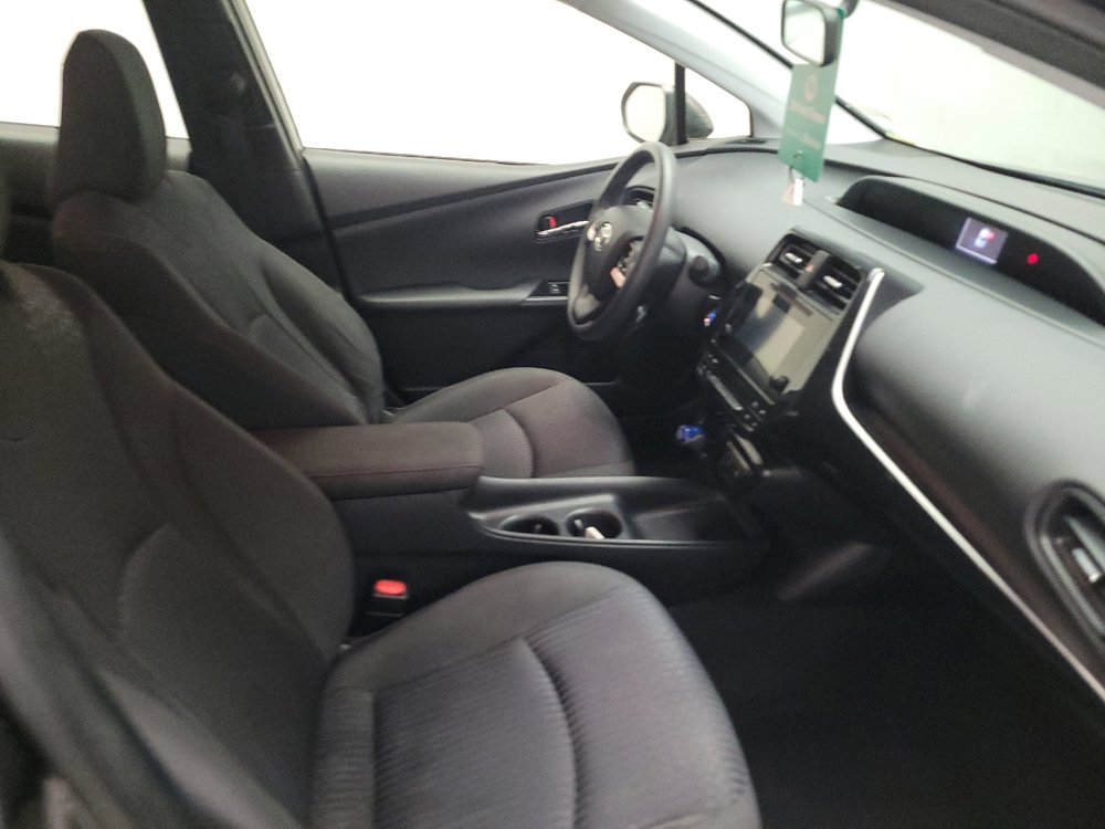 Used 2016 Toyota Prius Two FWD image 21