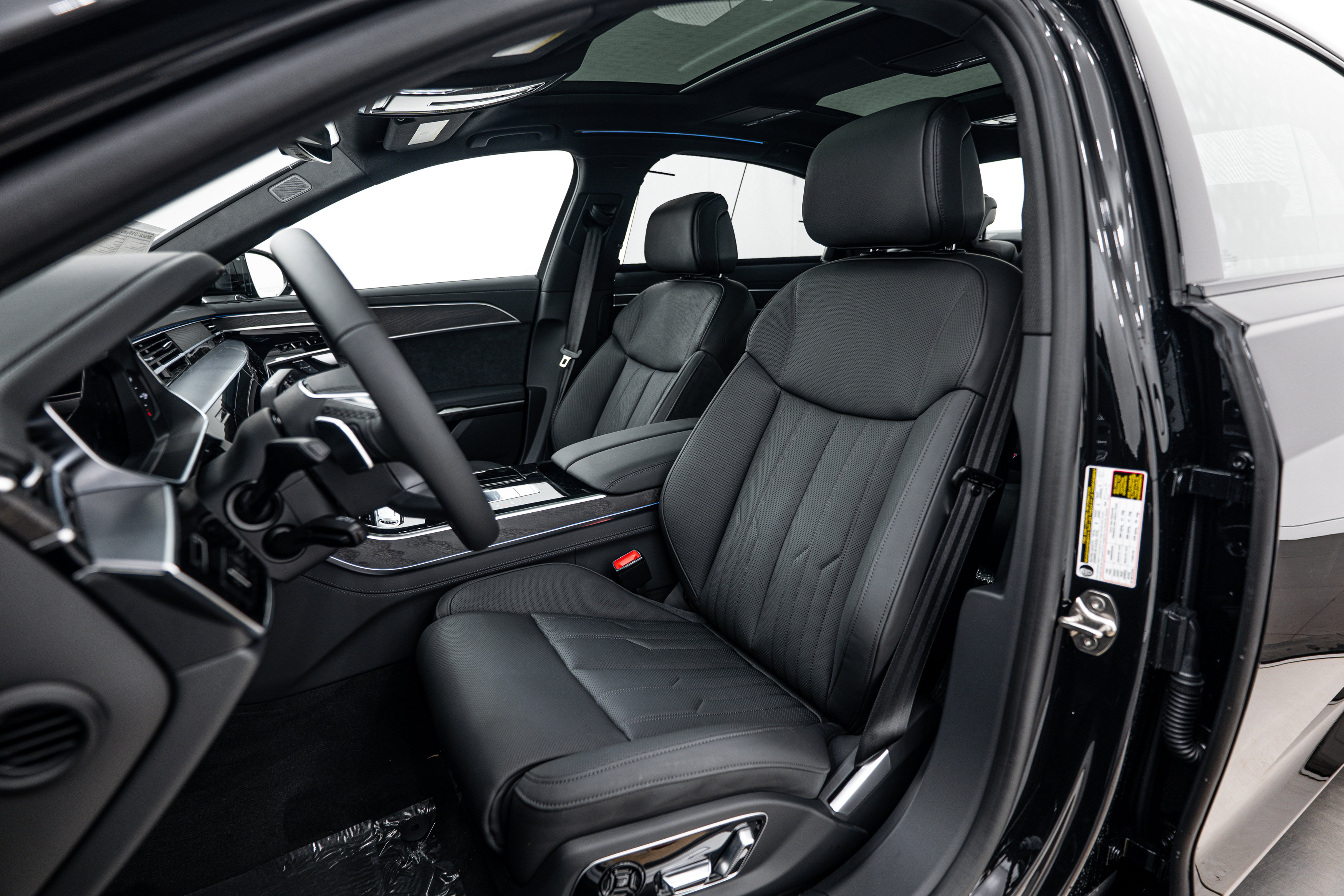 New 2026 Audi A8 L 3.0T AWD/4WD image 16