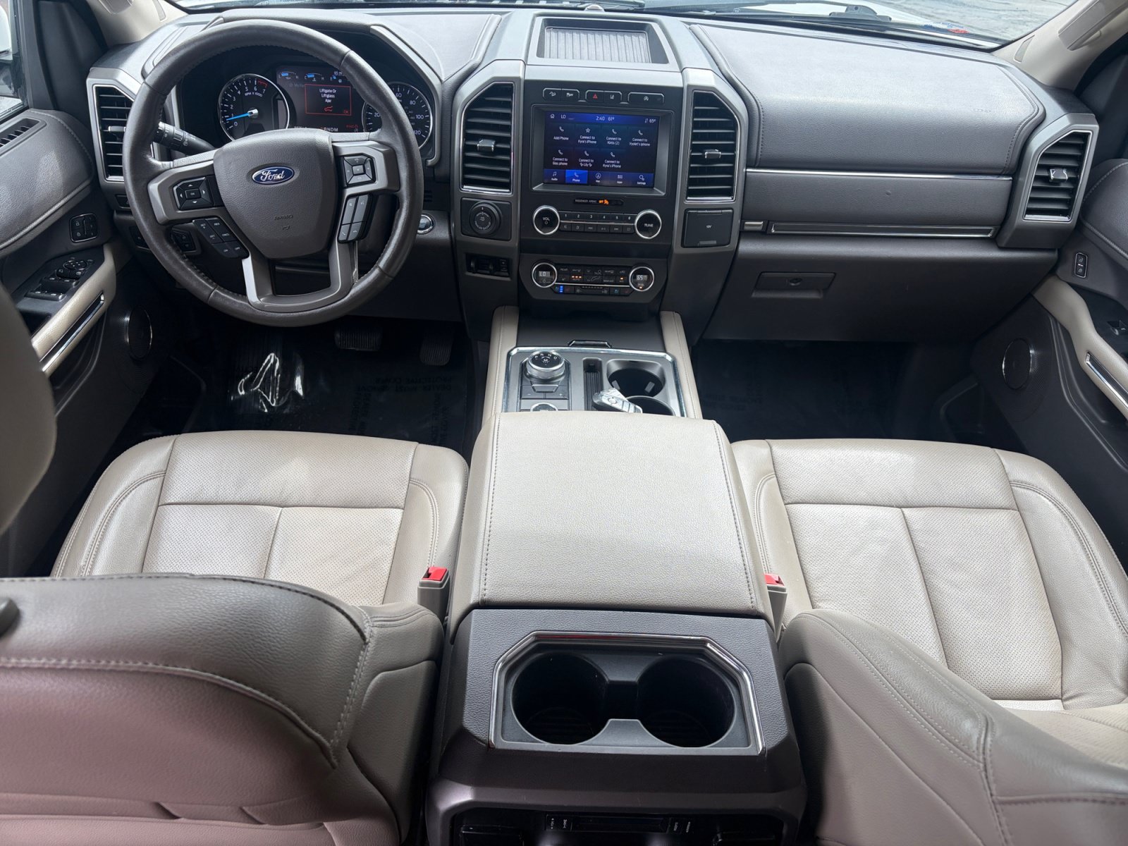 Used 2020 Ford Expedition Max XLT w/ Equipment Group 202A AWD/4WD image 27