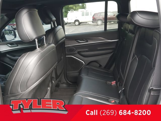 Used 2024 Jeep Grand Cherokee Limited 4xe AWD/4WD image 39