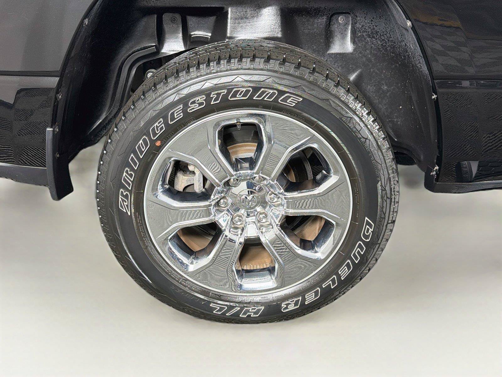 Used 2023 RAM 1500 Big Horn AWD/4WD image 35