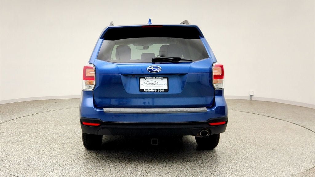 Used 2017 Subaru Forester 2.5i Limited w/ Popular Package #2 AWD/4WD image 6