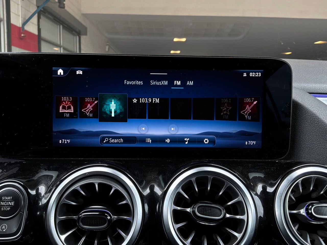 Used 2025 Mercedes-Benz GLA 250 image 37