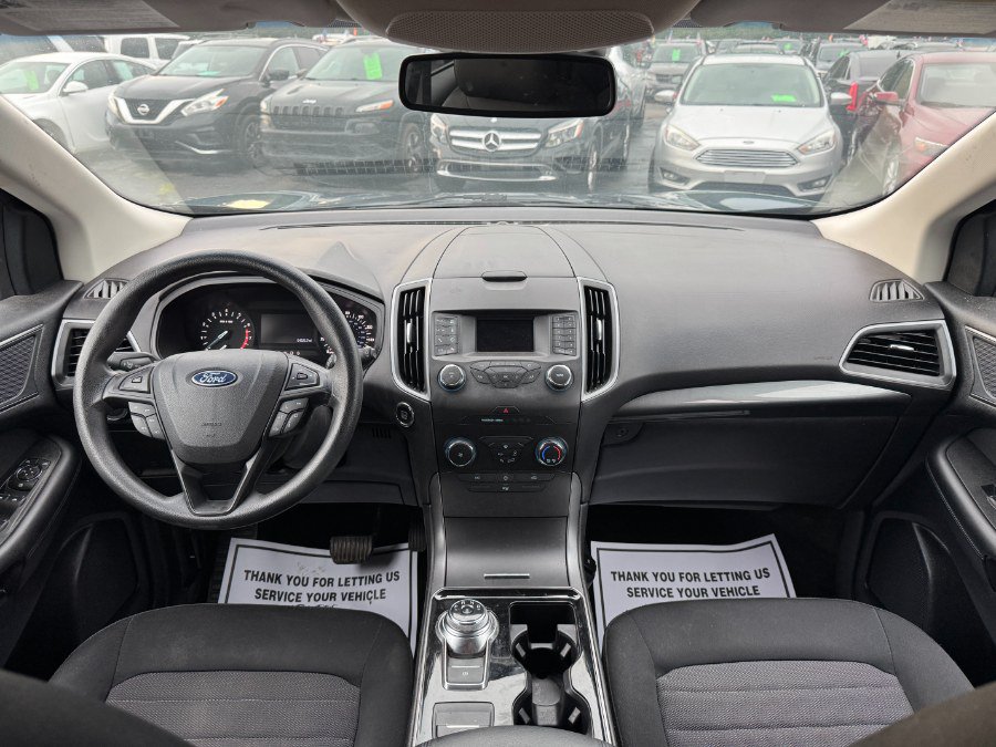 Used 2019 Ford Edge SE FWD image 21