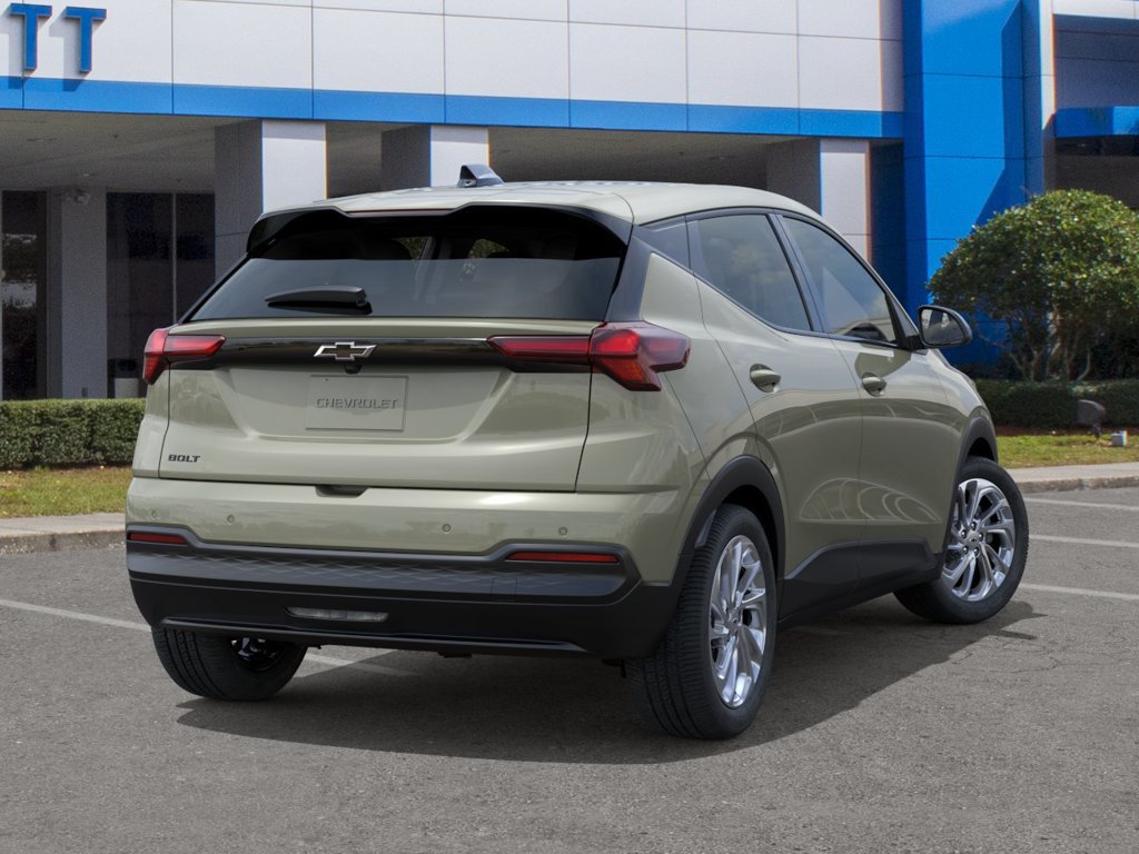 New 2027 Chevrolet Bolt LT FWD image 4