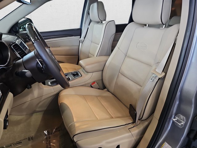 Used 2020 Jeep Grand Cherokee Overland image 15