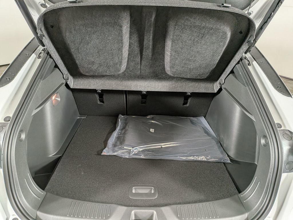 New 2026 Buick Envista Avenir image 10