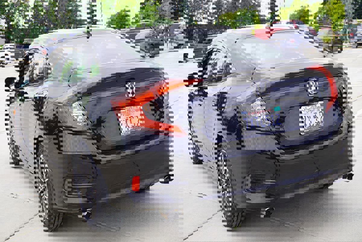 Used 2016 Honda Civic EX-T image 11