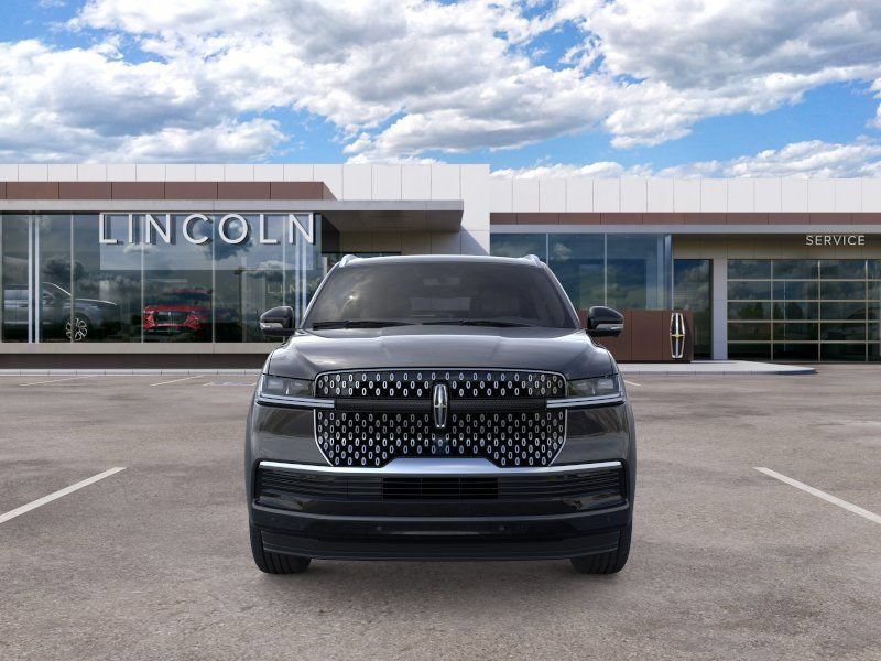 New 2026 Lincoln Navigator L Reserve AWD/4WD image 6