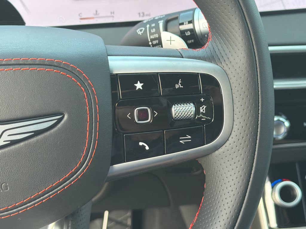 New 2027 Genesis GV70 2.5T Sport Prestige AWD/4WD image 29