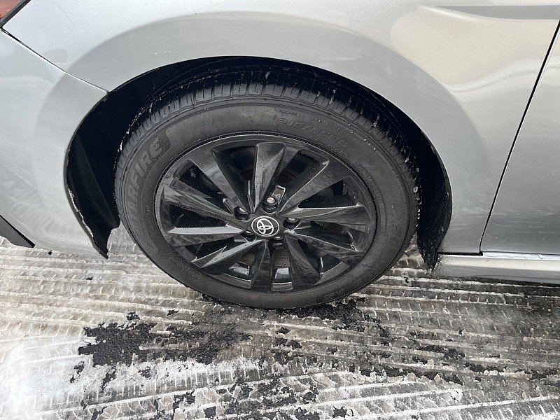 Used 2021 Toyota Camry SE image 13