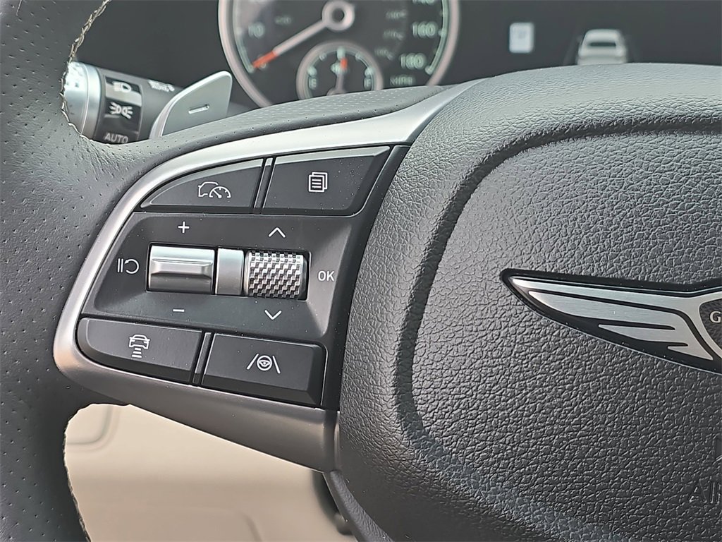 Used 2026 Genesis G70 2.5T image 16