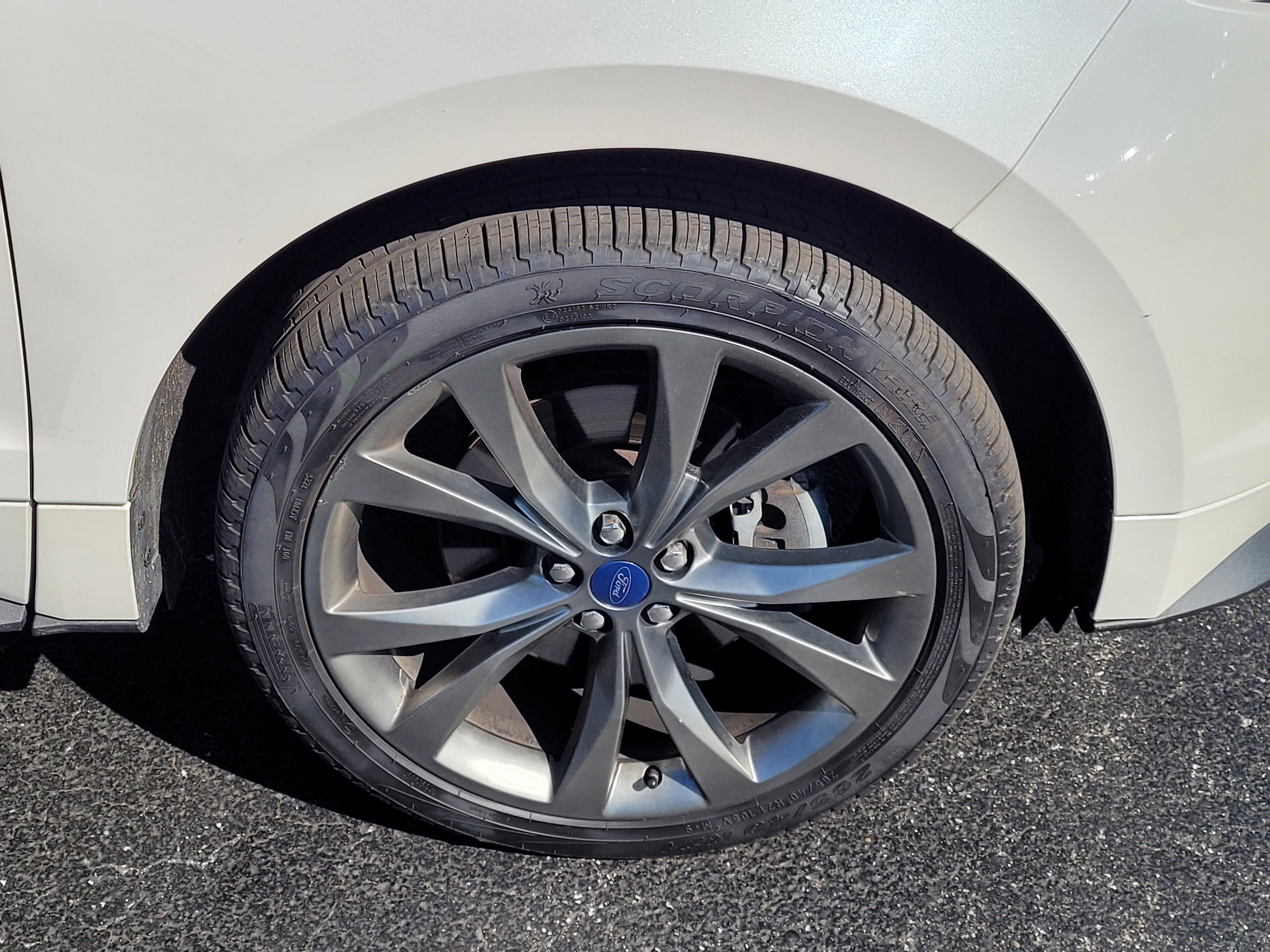 Used 2016 Ford Edge Sport w/ Technology Package AWD/4WD image 10